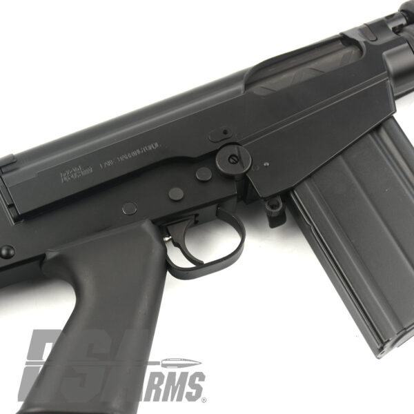 DSA SA58 FAL 18" Bush Warrior Carbine - Traditional Profile Barrel, 7.62x51mm PARA Stock Carbine - Image 7